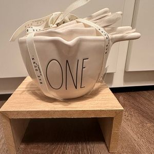 Rae Dunn White Measuring Cups with Handles